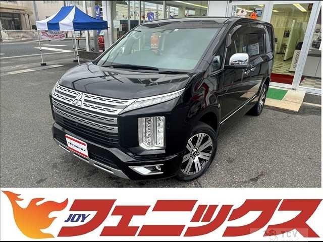 2019 Mitsubishi Delica D5
