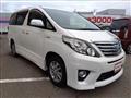2013 Toyota Alphard Hybrid