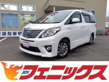 2013 Toyota Alphard Hybrid