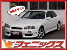 2000 Nissan Skyline