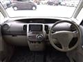 2013 Daihatsu Tanto