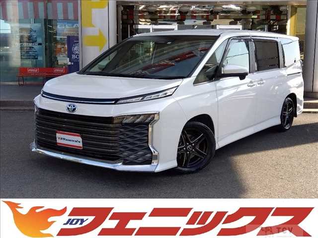 2022 Toyota Voxy