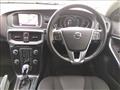 2018 Volvo V40