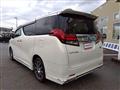 2015 Toyota Alphard Hybrid
