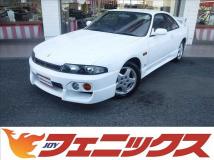 1996 Nissan Skyline
