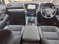 2015 Toyota Alphard