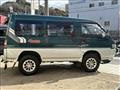 1996 Mitsubishi Delica Starwagon