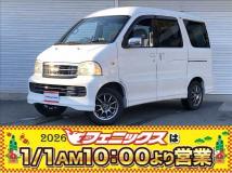 2000 Daihatsu Atrai 7