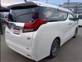 2017 Toyota Alphard Hybrid