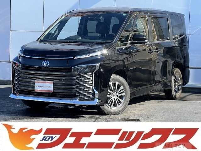 2023 Toyota Voxy