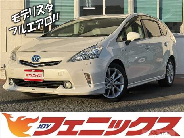 2013 Toyota PRIUS α