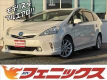 2013 Toyota PRIUS α