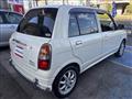 2001 Daihatsu Miragino