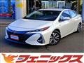 2020 Toyota Prius PHV