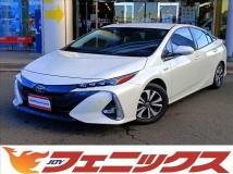 2020 Toyota Prius PHV