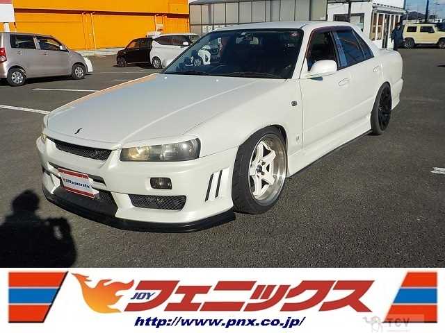 2000 Nissan Skyline