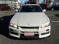2000 Nissan Skyline