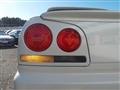 2000 Nissan Skyline