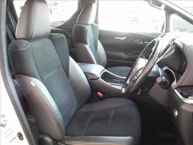 Toyota Alphard 2021 — миниатюра 5