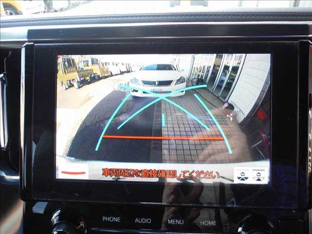 Toyota Alphard 2021 — миниатюра 7