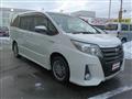 2016 Toyota Noah