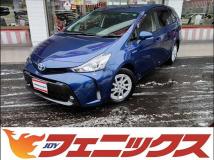 2015 Toyota PRIUS α