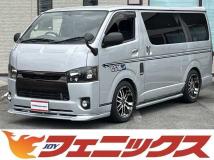 2011 Toyota Regiusace Van