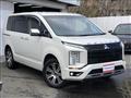 2020 Mitsubishi Delica D5