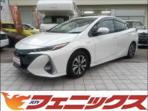 2017 Toyota Prius PHV
