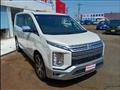 2019 Mitsubishi Delica D5