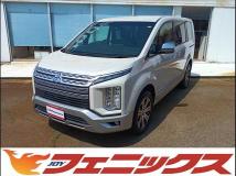 2019 Mitsubishi Delica D5