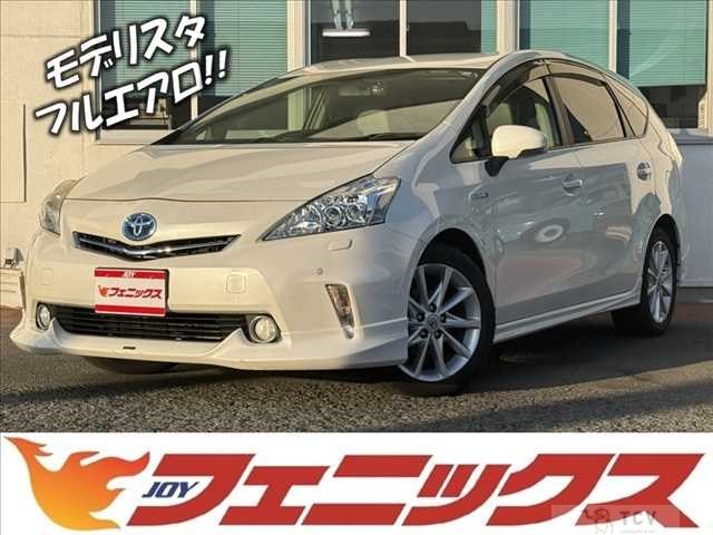 2013 Toyota PRIUS α