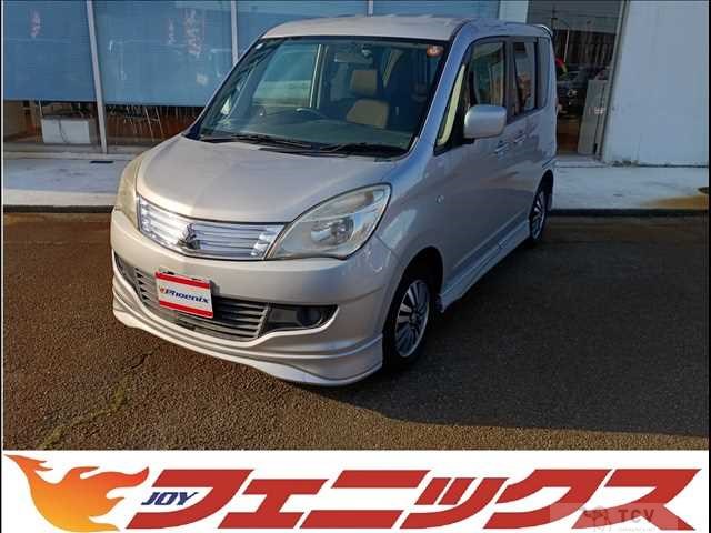 2011 Mitsubishi Delica D2