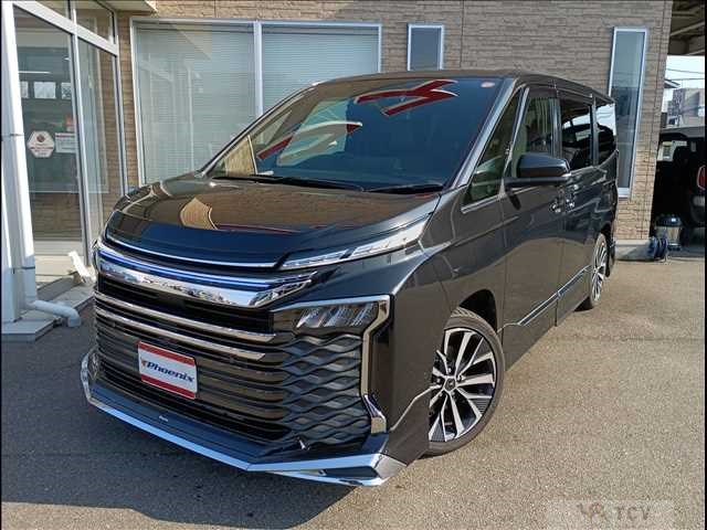 2023 Toyota Voxy