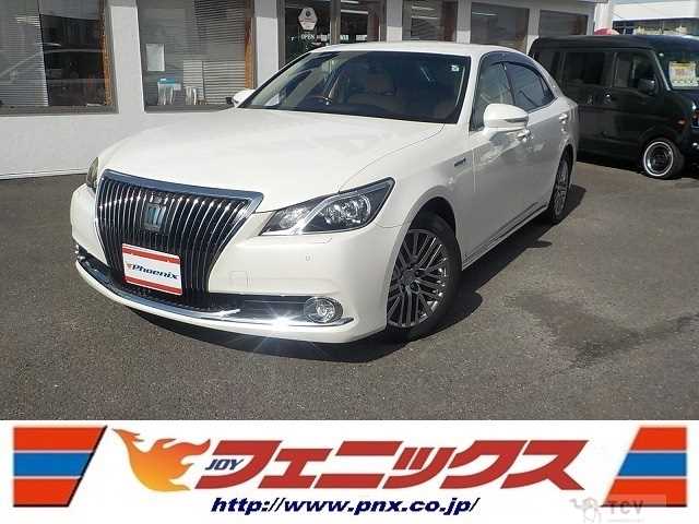 2016 Toyota Crown Majesta
