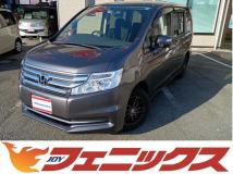 2015 Honda Step WGN