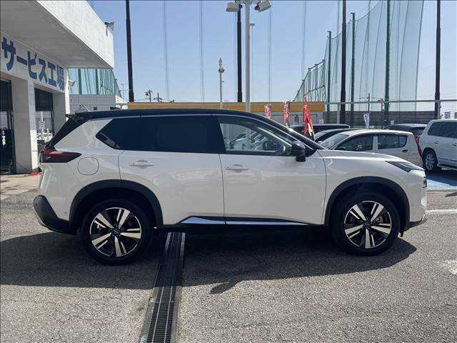 Nissan X-Trail G e-4ORCE 4WD 2024 — миниатюра 9