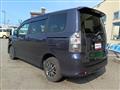 2010 Toyota Voxy