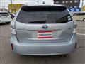 2013 Toyota PRIUS α