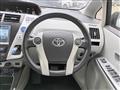 2013 Toyota PRIUS α