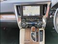 2017 Toyota Alphard Hybrid