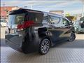 2017 Toyota Alphard Hybrid