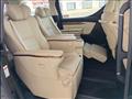 2017 Toyota Alphard Hybrid