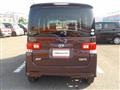2013 Daihatsu Tanto