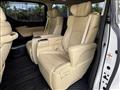 2015 Toyota Alphard Hybrid