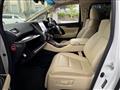 2015 Toyota Alphard Hybrid