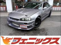 1998 Nissan Skyline
