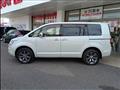 2014 Mitsubishi Delica D5