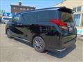 2017 Toyota Alphard Hybrid
