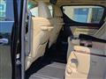 2017 Toyota Alphard Hybrid
